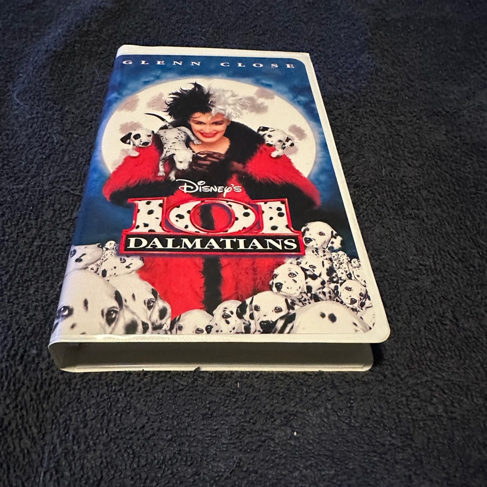Disney's Live Action 101 Dalmatians VHS